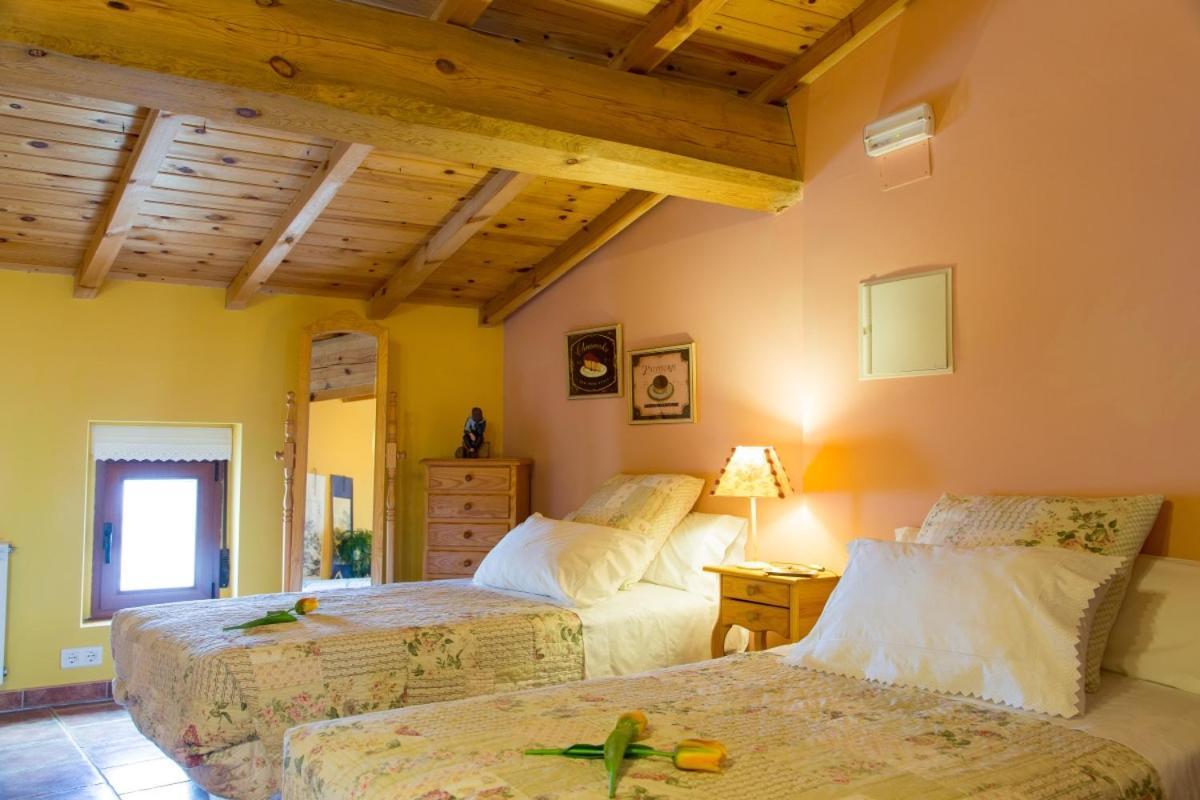 Beautiful Alamedas - Una Casa Rural Con Una Historia Unica Castronuno ภายนอก รูปภาพ