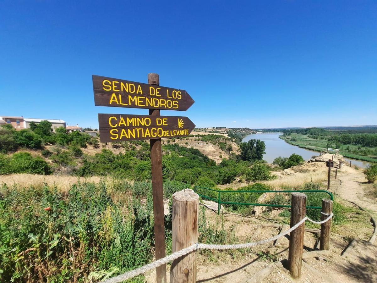 Beautiful Alamedas - Una Casa Rural Con Una Historia Unica Castronuno ภายนอก รูปภาพ