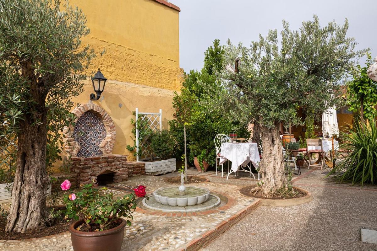 Beautiful Alamedas - Una Casa Rural Con Una Historia Unica Castronuno ภายนอก รูปภาพ
